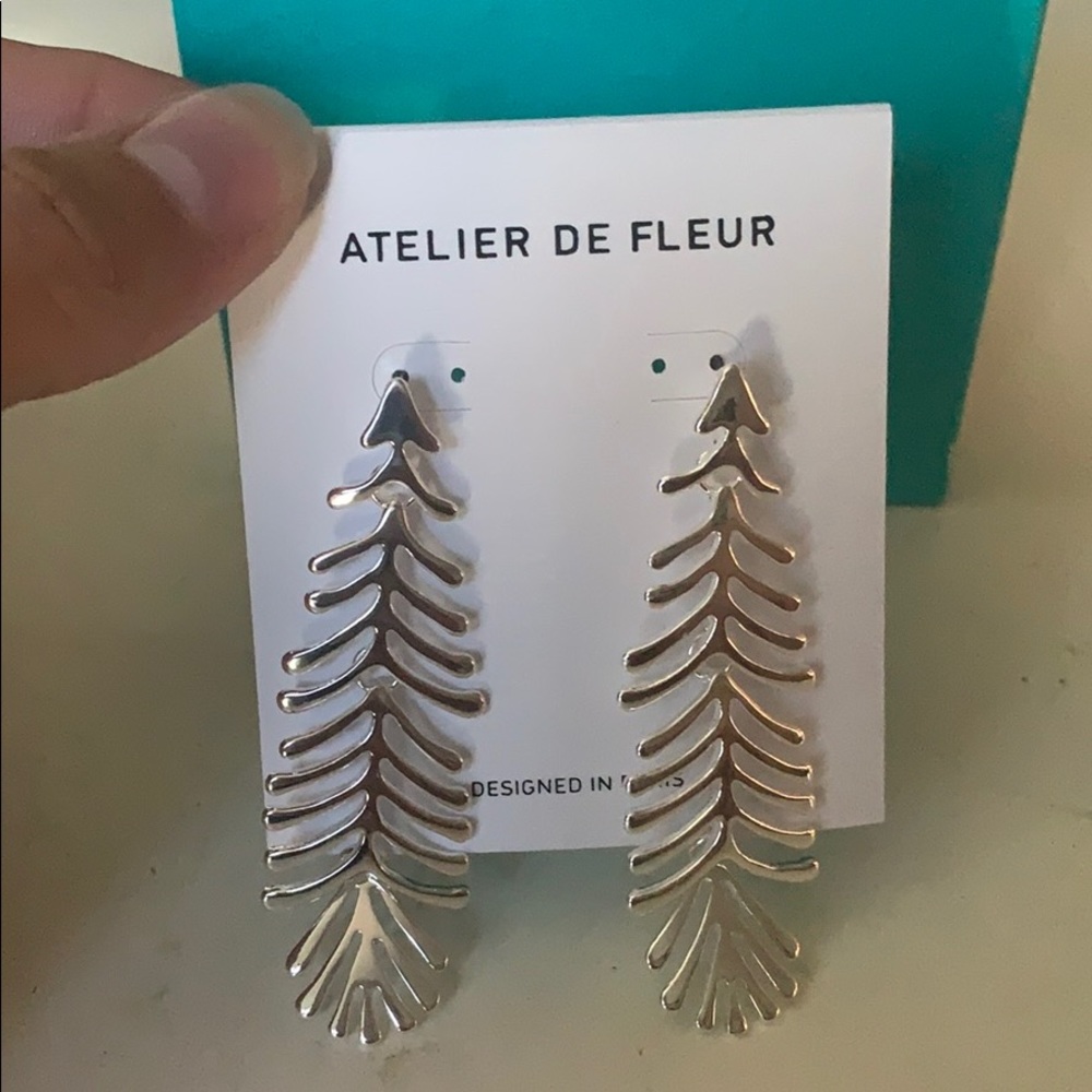 Atelier de Fleur earrings - Picture 2 of 2